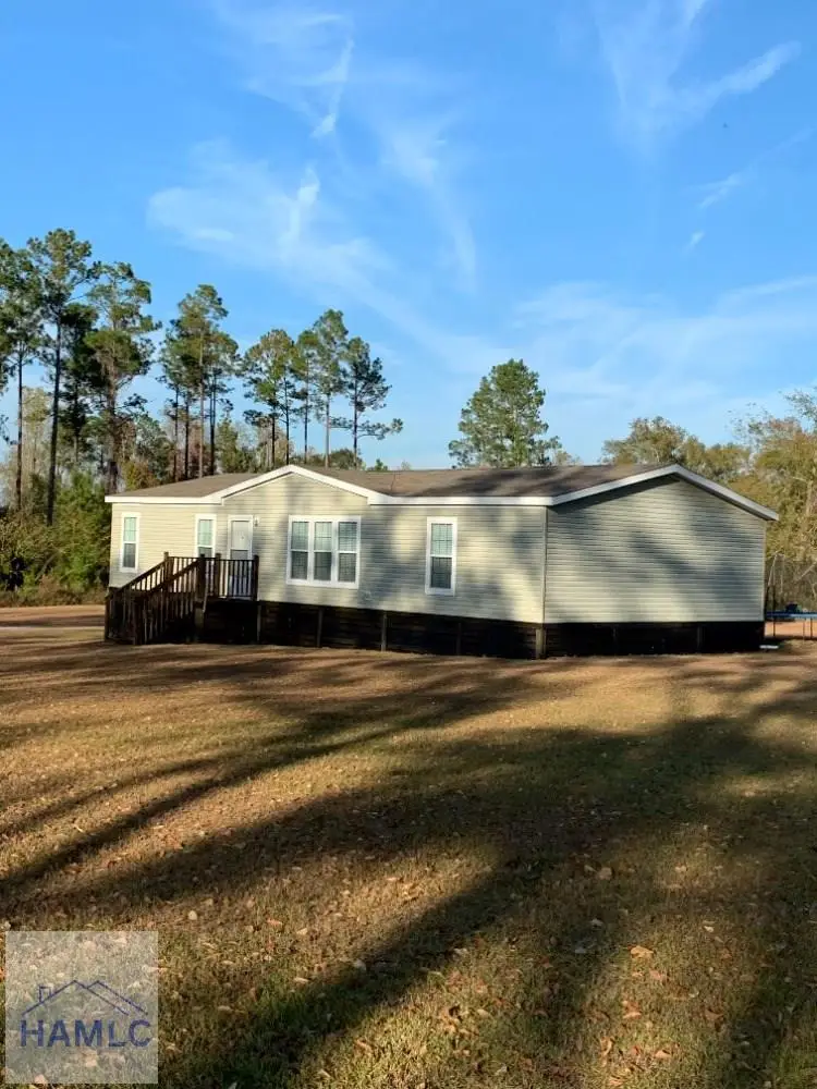 876 Hires Road, Jesup, GA 31545 - Image #3
