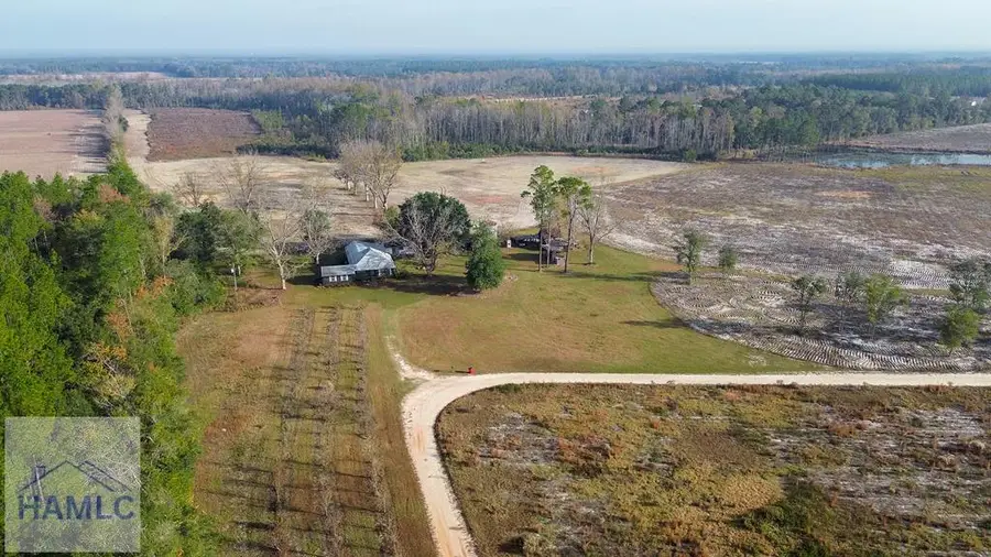 5466 Robin Road, Patterson, GA 31557 - #2