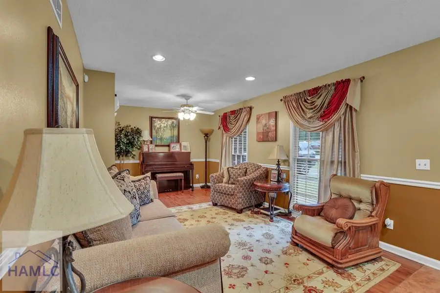 702 Fraser Drive, Hinesville, GA 31313 - Image #2