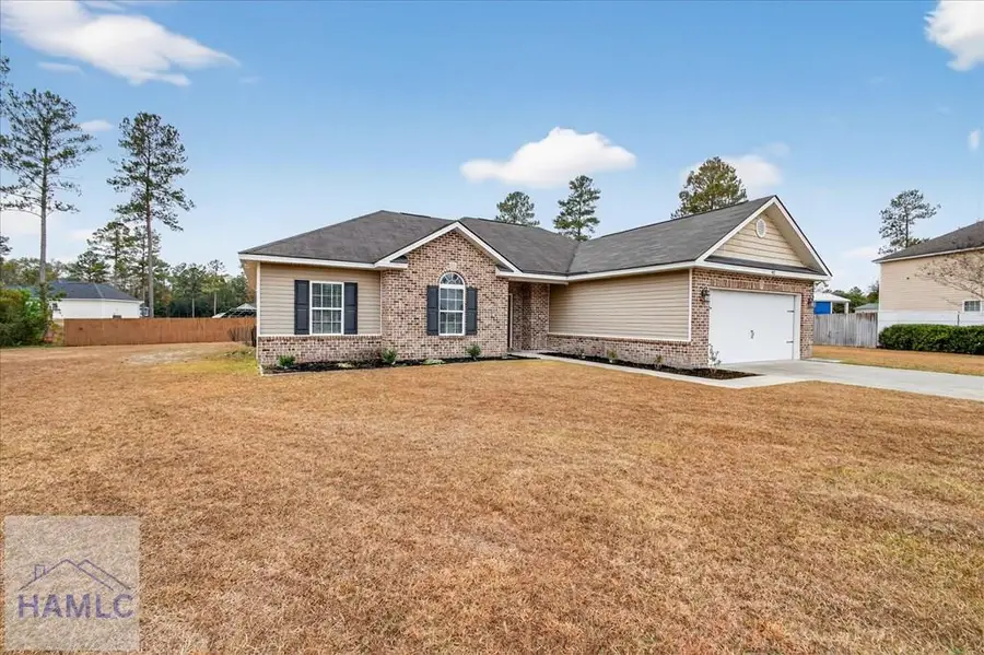 82 Norton Street Ne, Ludowici, GA 31316 - Image #2