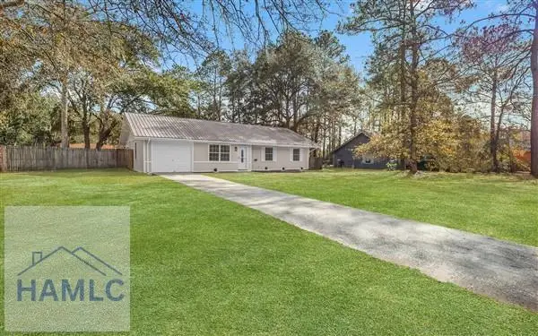 1076 Live Oak Drive, Hinesville, GA 31310 - Image #2