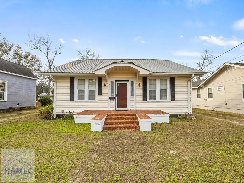 517 N Masonic Street, Millen, GA 30442 - #1