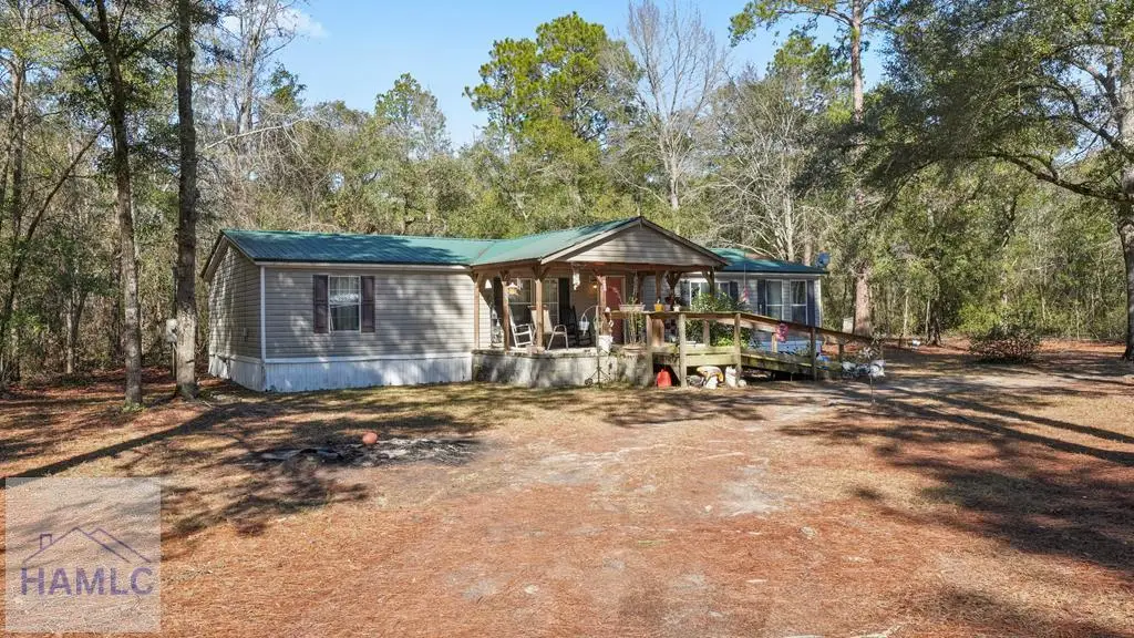 105 Stardust Loop, Jesup, GA 31545 - Image #1