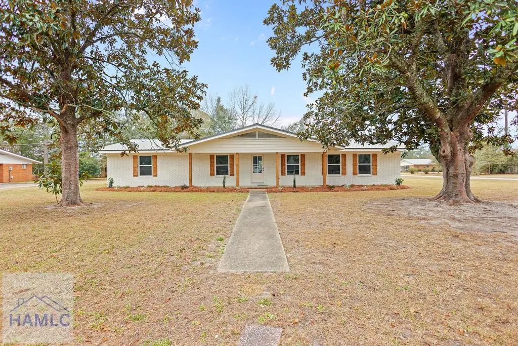 215 Glynn Street, Jesup, GA 31545 - #1