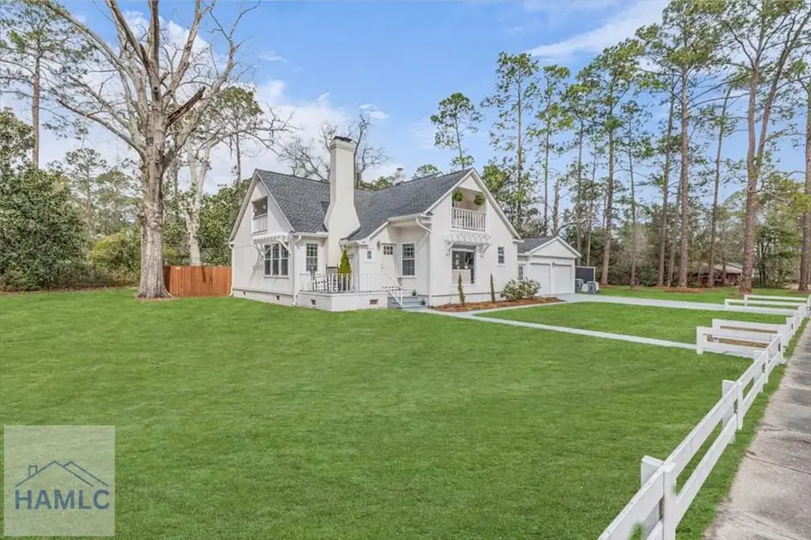 686 S 4th Street, Jesup, GA 31545 - #3