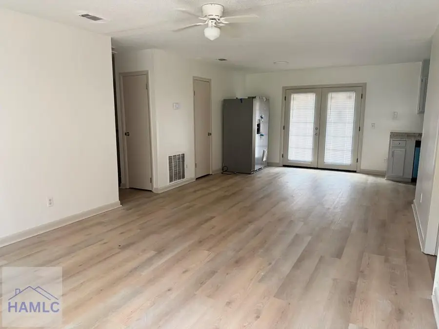 901 Copeland Drive, Hinesville, GA 31313 - #3