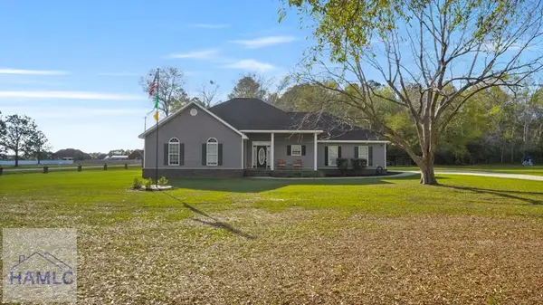 21 Bailey Drive, Jesup, GA 31545