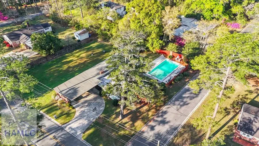 324 Harper Street, Jesup, GA 31546 - #2