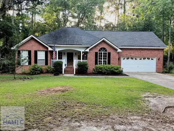 27 Oak Side Court, Richmond Hill, GA 31324