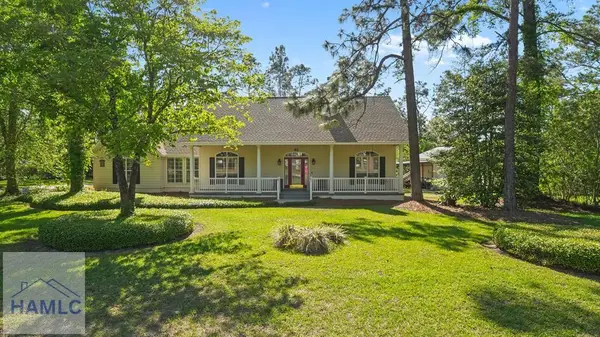 62 Jekyll Island Road, Jesup, GA 31545