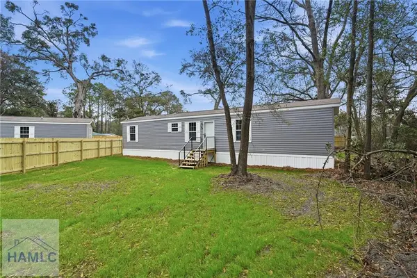 94 Thrasher Circle, Jesup, GA 31545