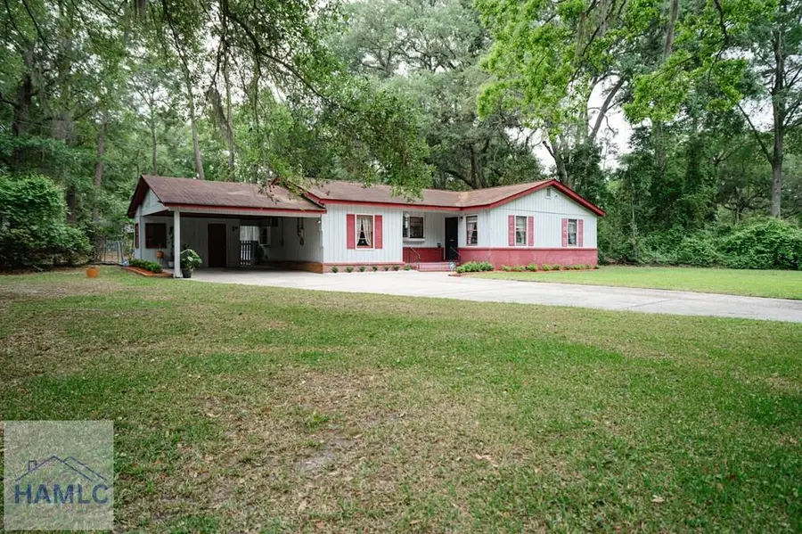 207 Fraser Street, Hinesville, GA 31313 - #2