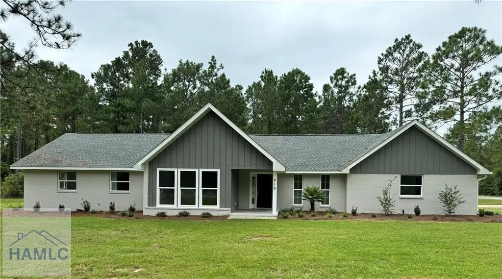 210 Sugar Maple Street, Jesup, GA 31545 - #1