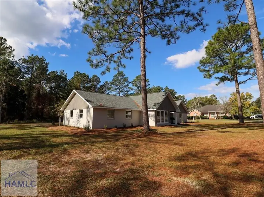210 Sugar Maple Street, Jesup, GA 31545 - #3