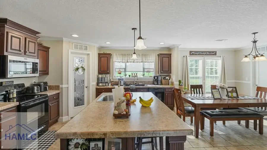 1772 Ernest Tyre Road, Odum, GA 31555 - #3