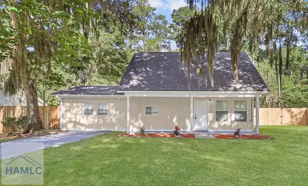 539 Pine Avenue, Midway, GA 31320