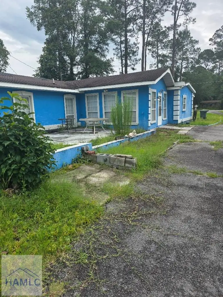 1305 4th Street Ext, Jesup, GA 31545 - #2