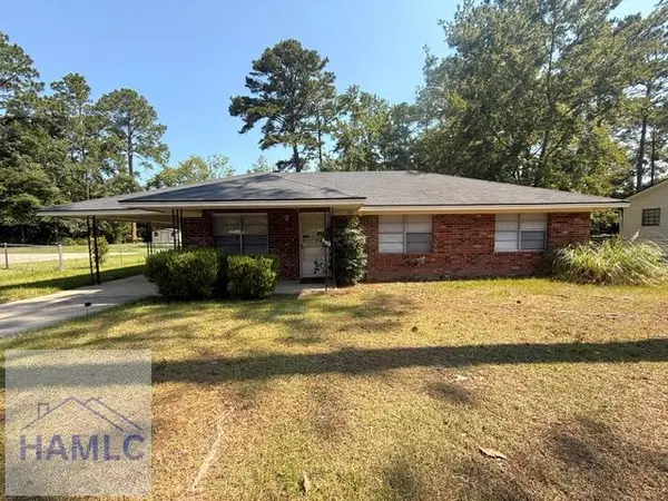 200 Becky Street, Hinesville, GA 31313