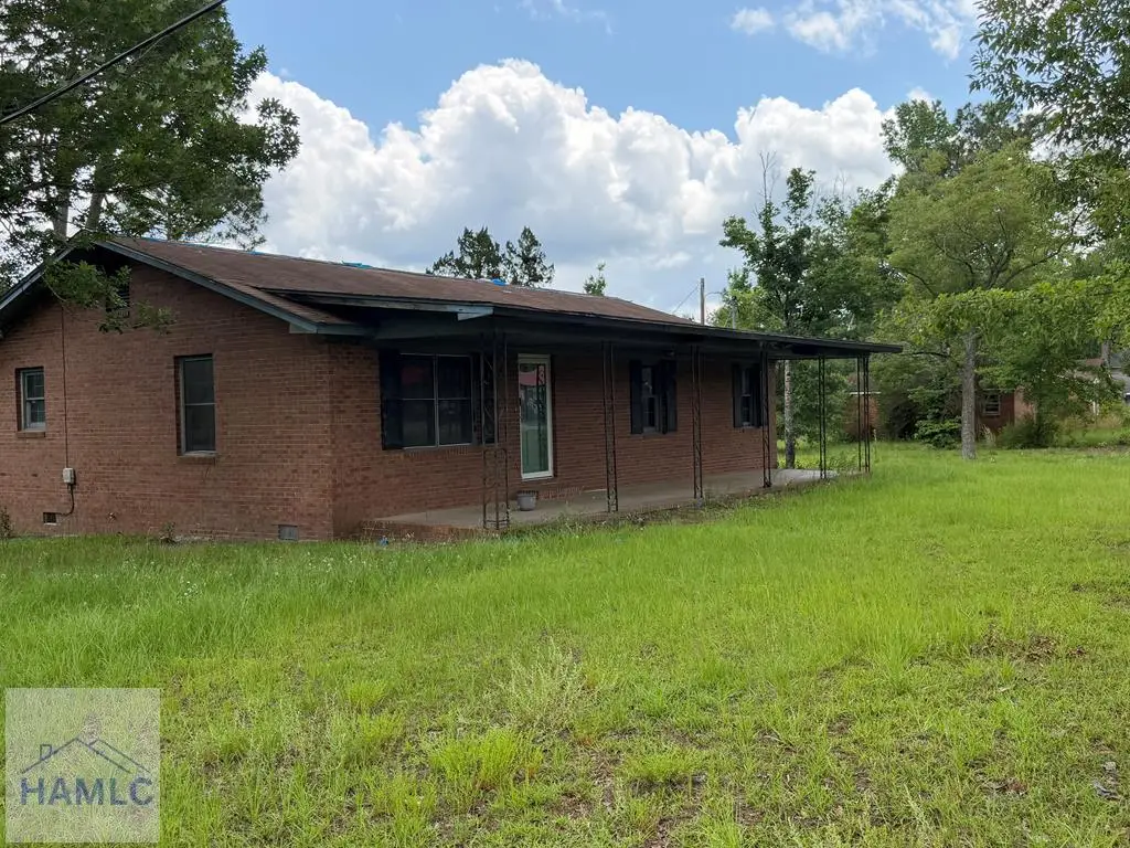 706 Hwy 80 E, Swainsboro, GA 30401 - #1