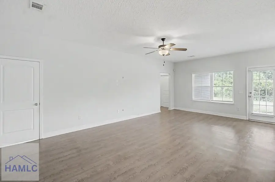 315 Grayson Avenue, Hinesville, GA 31313 - #2