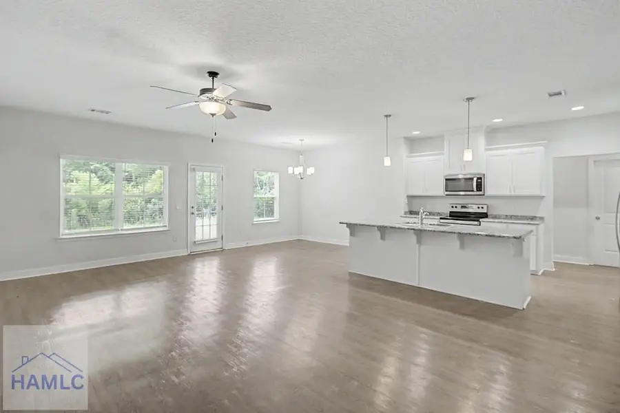 315 Grayson Avenue, Hinesville, GA 31313 - #3