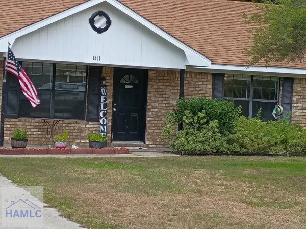 1411 Desert Storm Drive, Hinesville, GA 31313