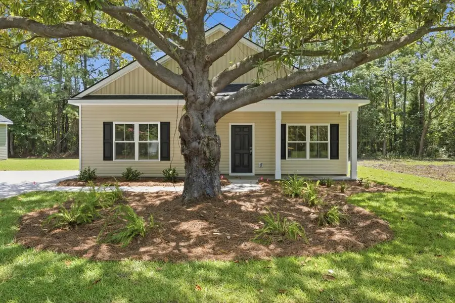 1302 Kentucky Street, Darien, GA 31305 - #2