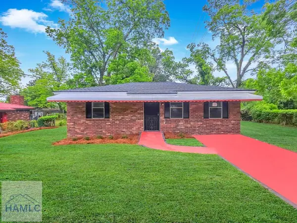 3911 5th Street, Garden City, GA 31408