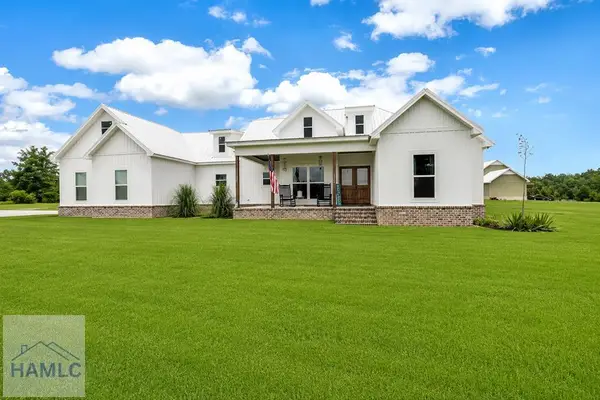 1370 Paris Avenue, Swainsboro, GA 30401