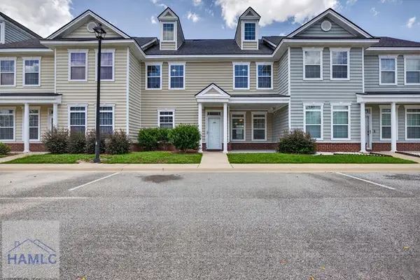 124 Governors Boulevard #124, Hinesville, GA 31313