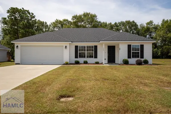 207 Bull Street, Glennville, GA 30427