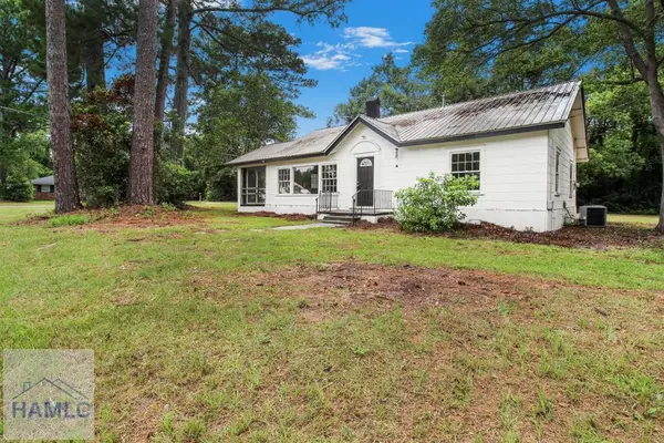 178 West Church Street, Ludowici, GA 31316