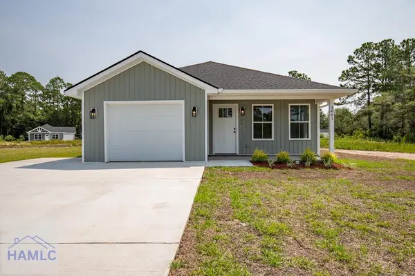 1061 Cassina Garden Way, Darien, GA 31305