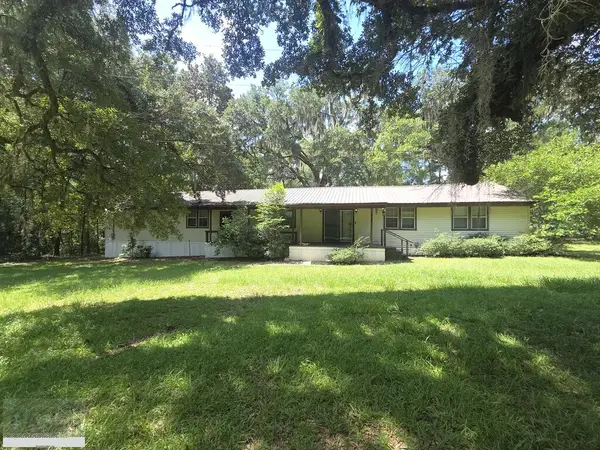 175 Magnolia Lane Se, Ludowici, GA 31316