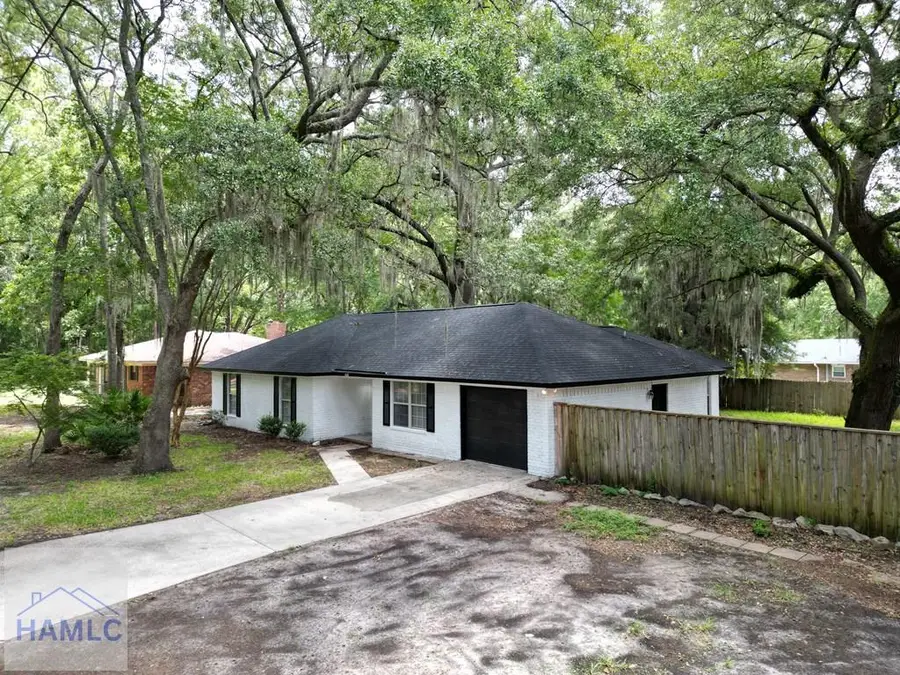 822 Lakeview Court, Hinesville, GA 31313 - #2