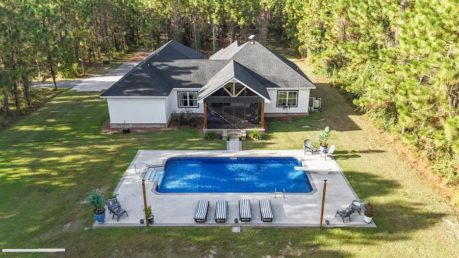 321 Thomas Street, Odum, GA 31555 - #2