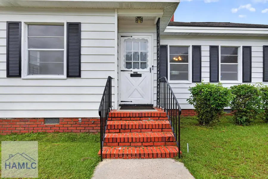 2321 38th Street, Savannah, GA 31401 - #2