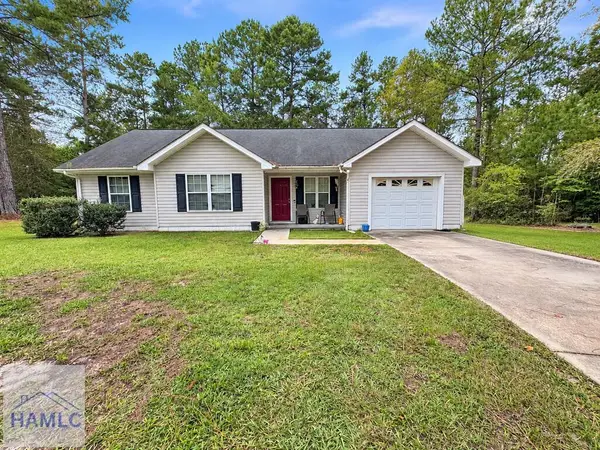 50 Palm Tree Court, Jesup, GA 31545
