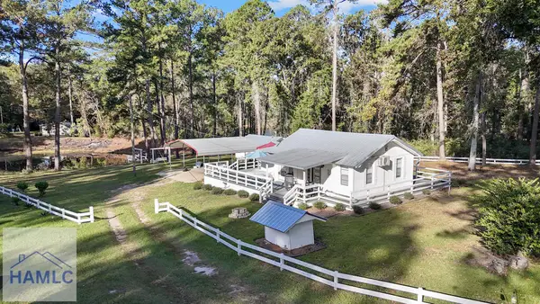 2130 Cherokee Lake Road, Jesup, GA 31545
