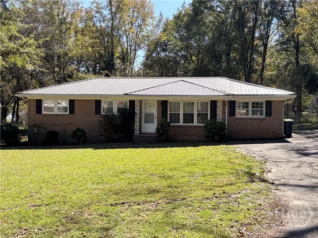 102 Whitehead Terrace E, Athens, GA 30606 - Image #1