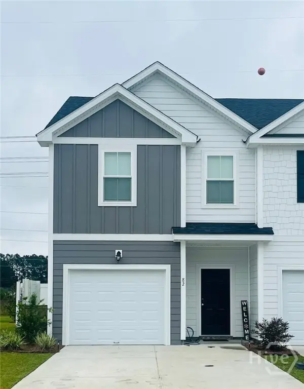 82 Stafford Loop, Richmond Hill, GA 31324