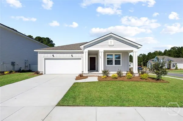 183 Crosstown Avenue, Richmond Hill, GA 31324