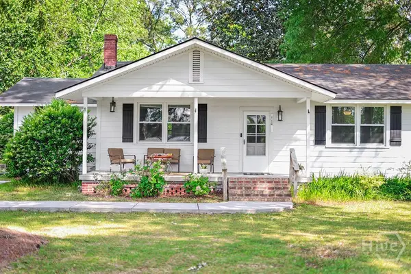 110 Laurel Street, Richmond Hill, GA 31324