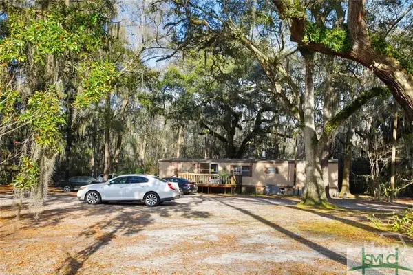 229 Hollingsworth, Midway, GA 31320