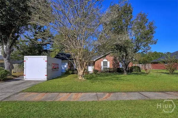 136 Lewis Drive, Richmond Hill, GA 31324