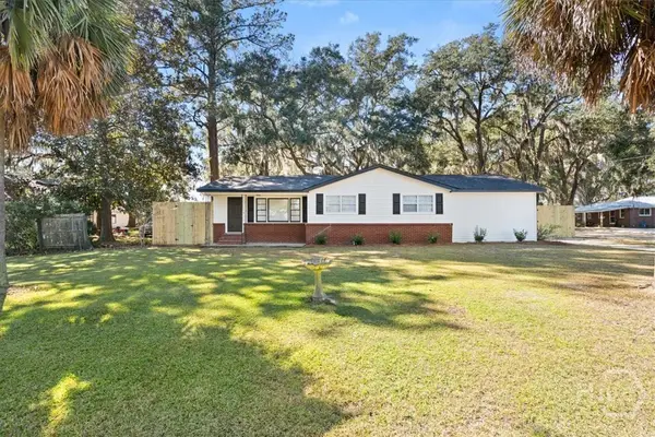 35 Oak Hill Road, Richmond Hill, GA 31324