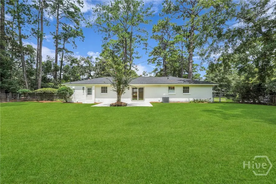 31 Jameswood Avenue, Savannah, GA 31406 - Image #3