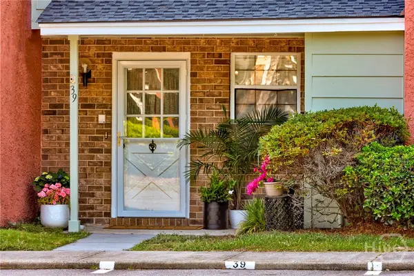 39 Helmsman Court, Savannah, GA 31410