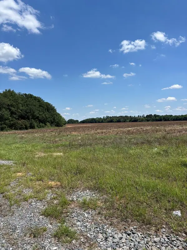 1830 Liberty Expy Se, Albany, GA 31705