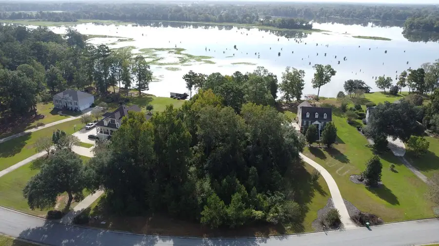 1312 River Pointe Drive, Albany, GA 31701 - Image #2